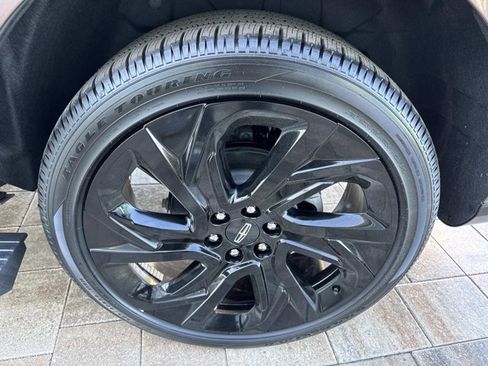 New 2025 Lincoln Navigator Black Label image 33