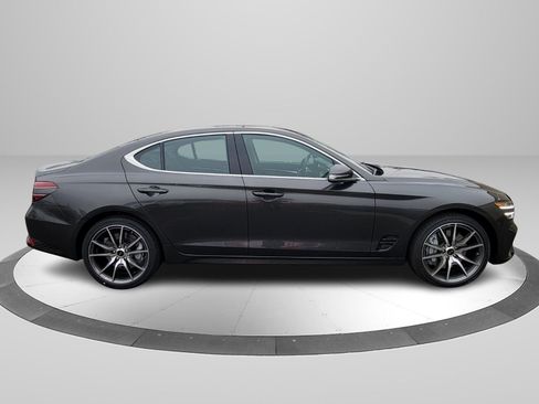 New 2026 Genesis G70 2.5T image 2