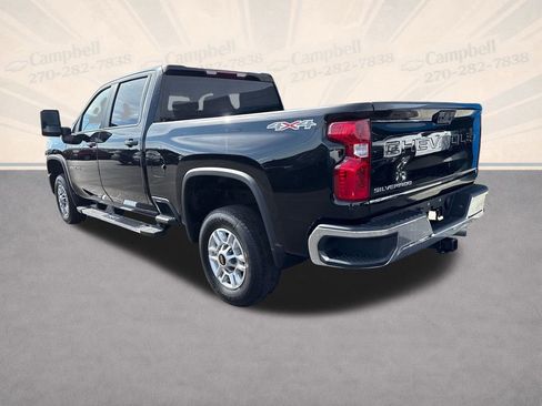 Used 2024 Chevrolet Silverado 2500 LT image 3