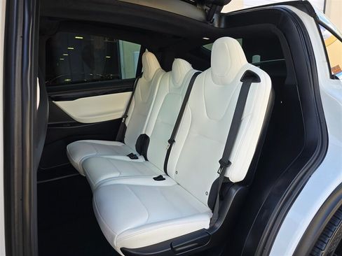 Used 2018 Tesla Model X 100D AWD/4WD image 27
