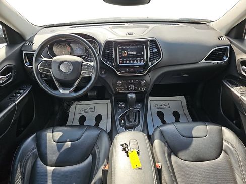 Used 2019 Jeep Cherokee Limited AWD/4WD image 13