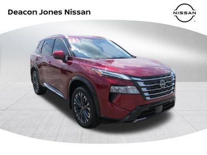 Used 2026 Nissan Rogue Platinum w/ Tech Package