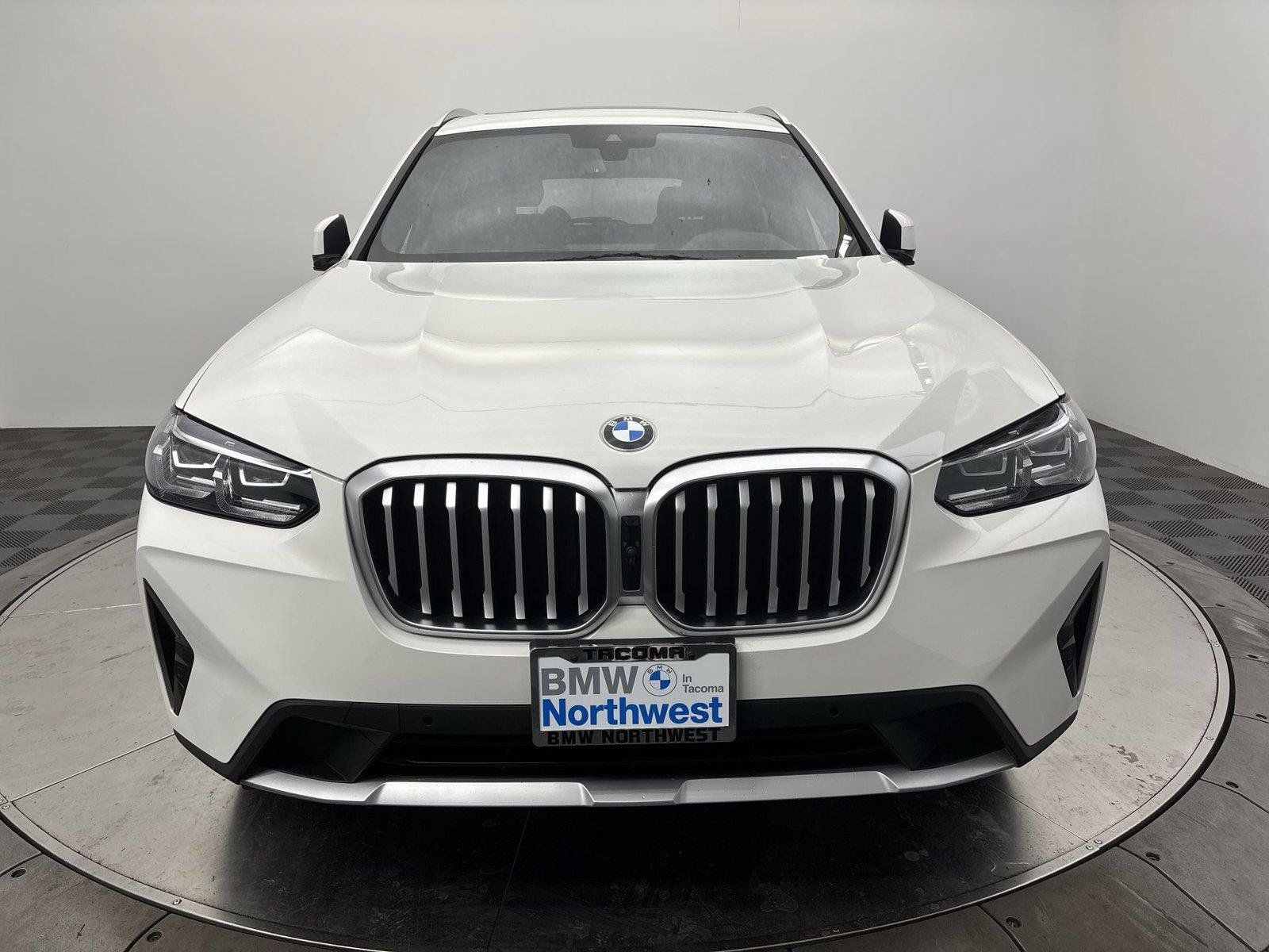 Used 2023 BMW X3 xDrive30i w/ Convenience Package AWD/4WD image 14