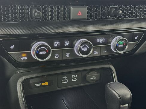 Certified 2023 Honda CR-V Sport Touring image 16