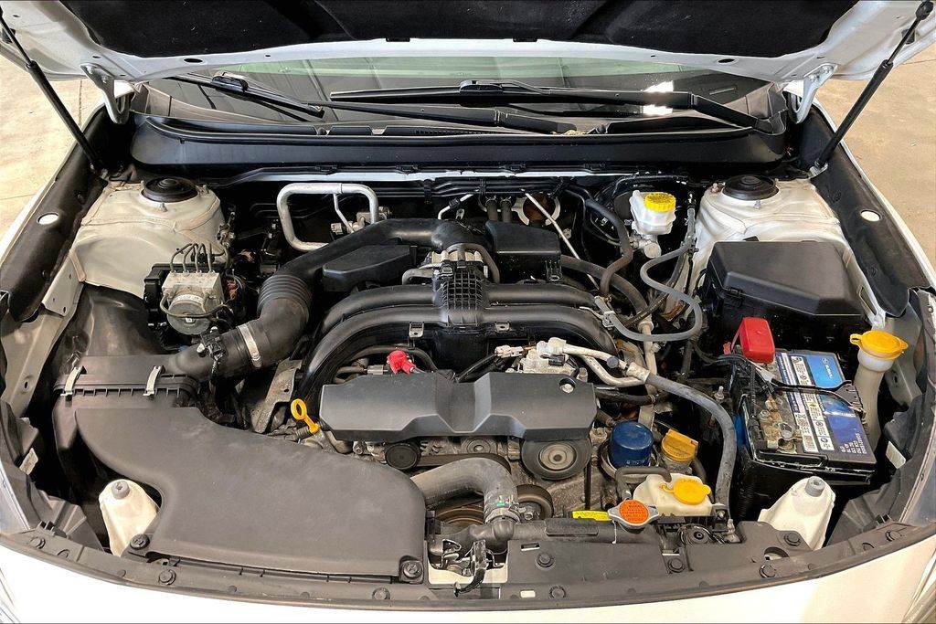 Used 2018 Subaru Outback 2.5i Premium AWD/4WD image 30