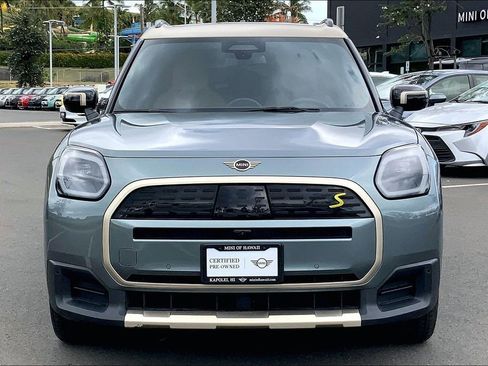 Certified 2025 MINI Cooper Countryman SE w/ Comfort Package Max AWD/4WD image 4
