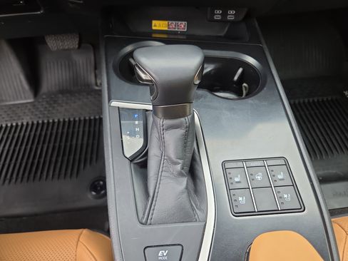 Certified 2024 Lexus UX 250h AWD w/ Premium Package image 24