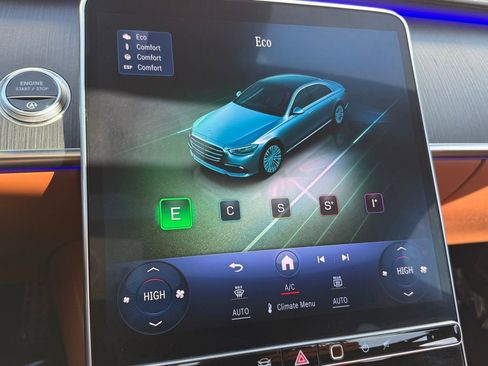 Used 2023 Mercedes-Benz S 580 S 580 image 10