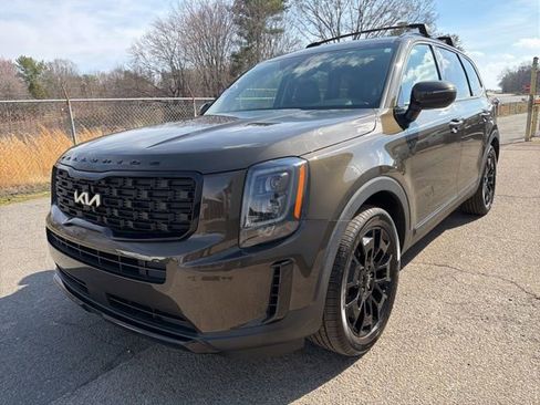 Used 2022 Kia Telluride EX w/ EX Premium Package image 7