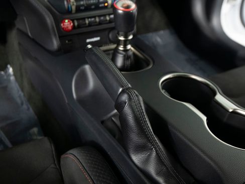 Used 2017 Ford Mustang Shelby GT350R w/ GT350R Equipment Group 920A image 25