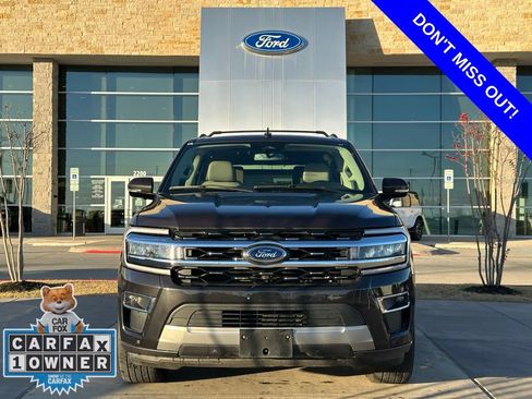 Used 2024 Ford Expedition Limited image 2