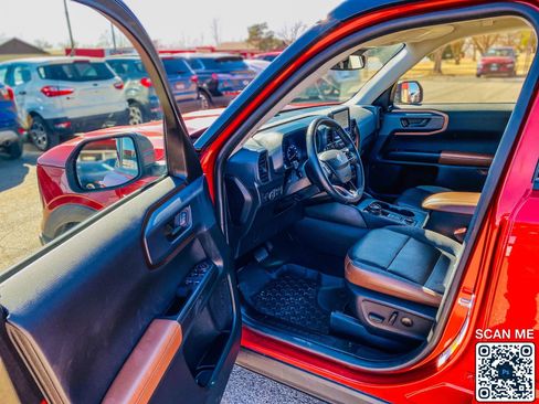 Used 2022 Ford Bronco Sport Outer Banks w/ Tech Package image 12