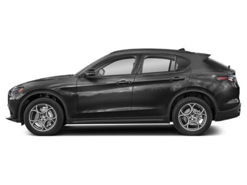 Used 2024 Alfa Romeo Stelvio Quadrifoglio AWD/4WD image 3