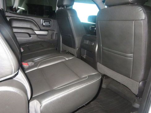 Used 2017 Chevrolet Silverado 1500 LTZ Z71 w/ LTZ Plus Package AWD/4WD image 29
