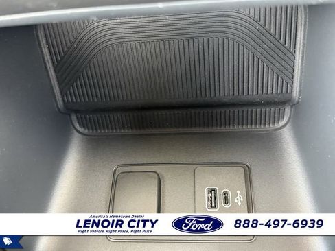 New 2026 Ford Explorer ST-Line w/ ST-Line Street Pack AWD/4WD image 12