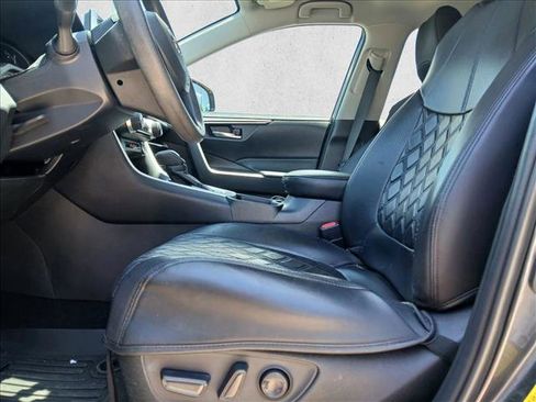 Used 2024 Toyota RAV4 XLE AWD/4WD image 14
