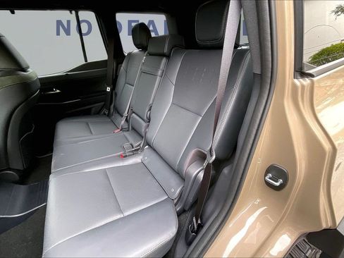 Used 2026 Lexus GX 550 AWD/4WD image 21