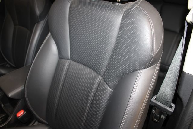 Used 2023 Subaru Forester Limited AWD/4WD image 9