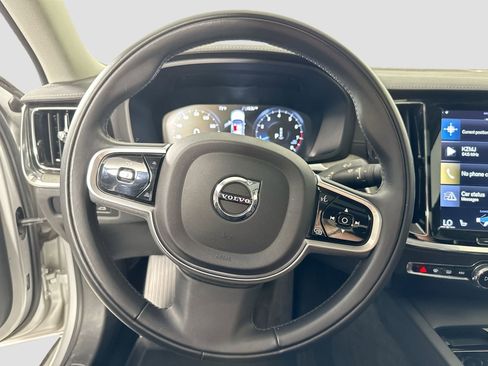 Used 2022 Volvo S60 B5 Inscription w/ Advanced Package AWD/4WD image 12