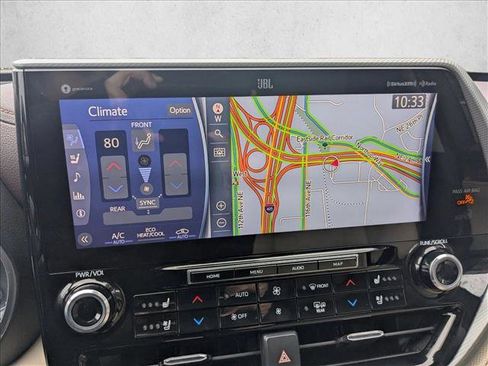 Used 2021 Toyota Highlander Platinum image 15