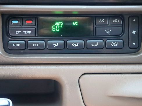 Used 2004 Ford Excursion Eddie Bauer AWD/4WD image 35