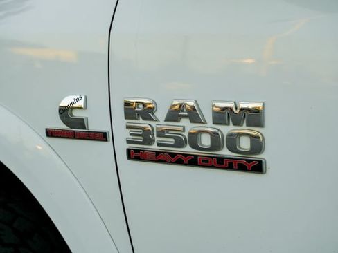 Used 2018 RAM 3500 Laramie Longhorn AWD/4WD image 17