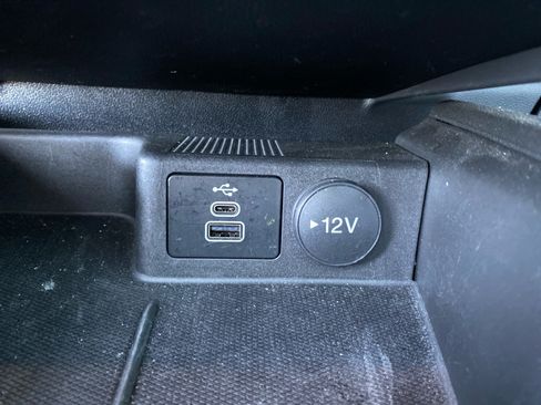 Used 2024 Ford Escape ST-Line w/ Tech Pack #1 AWD/4WD image 17