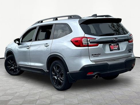 Used 2024 Subaru Ascent Onyx Edition AWD/4WD image 4