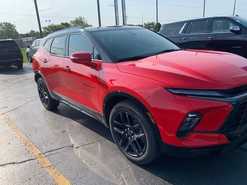 Used 2024 Chevrolet Blazer RS w/ Driver Confidence II Package AWD/4WD image 4