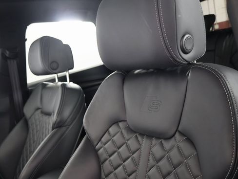 Used 2023 Audi SQ5 Premium Plus w/ Premium Plus Package image 20