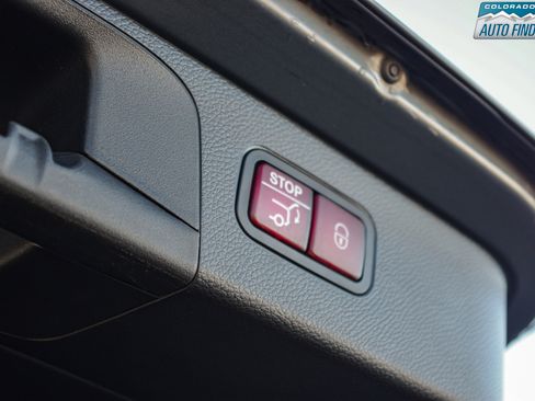 Used 2019 Mercedes-Benz GLC 63 AMG 4MATIC image 28