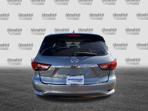 Used 2017 INFINITI QX60 Luxe w/ Deluxe Technology Package image 9