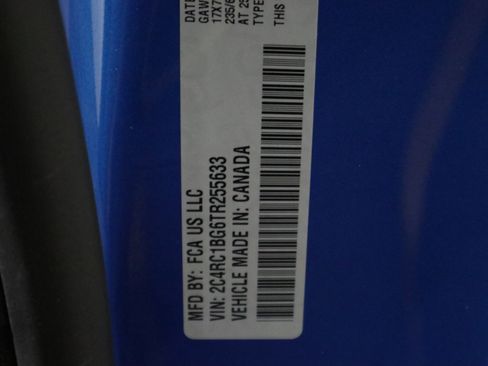 New 2026 Chrysler Pacifica Select image 38