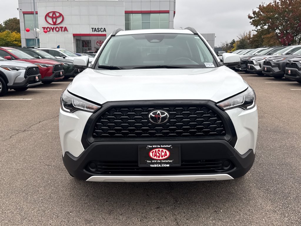 Used 2023 Toyota Corolla Cross LE w/ Moonroof Package AWD/4WD image 2