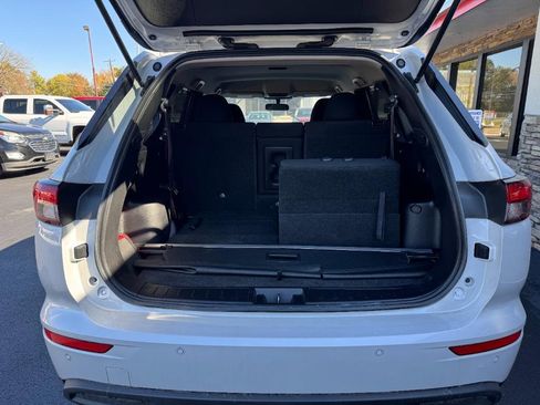 Used 2022 Mitsubishi Outlander ES image 5