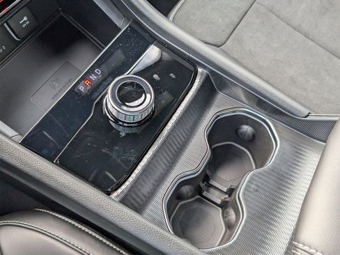 New 2025 Jeep Grand Cherokee Altitude AWD/4WD image 19