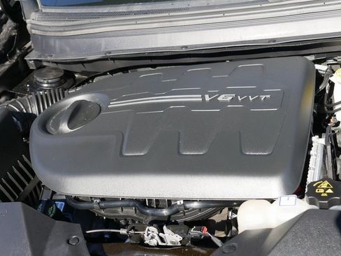 Certified 2022 Jeep Cherokee Trailhawk w/ Sun, Sound & Nav Group image 9