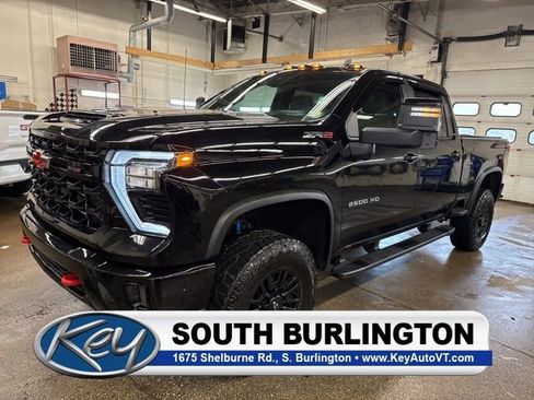 Used 2024 Chevrolet Silverado 2500 ZR2 w/ Technology Package AWD/4WD image 1