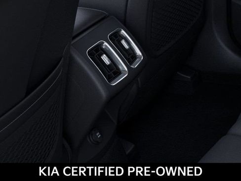 Certified 2026 Kia Sorento LX FWD image 26