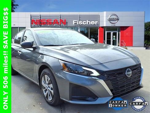 Certified 2025 Nissan Altima 2.5 S image 1