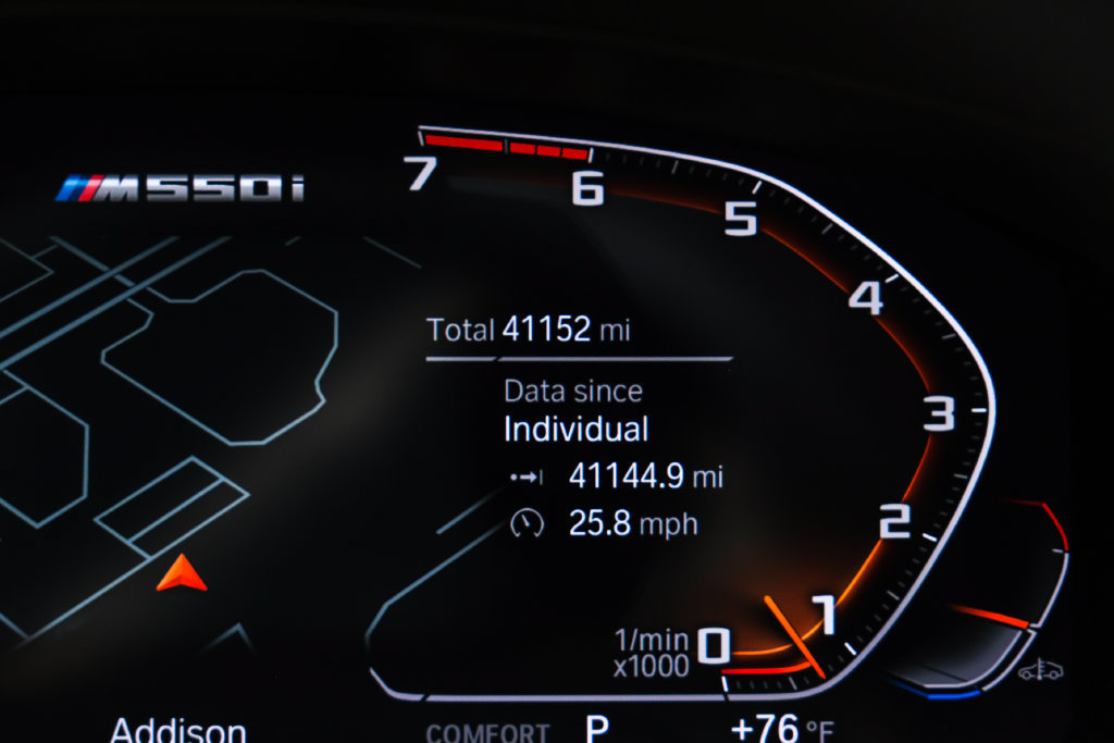 Used 2023 BMW M550i xDrive w/ Executive Package AWD/4WD image 22