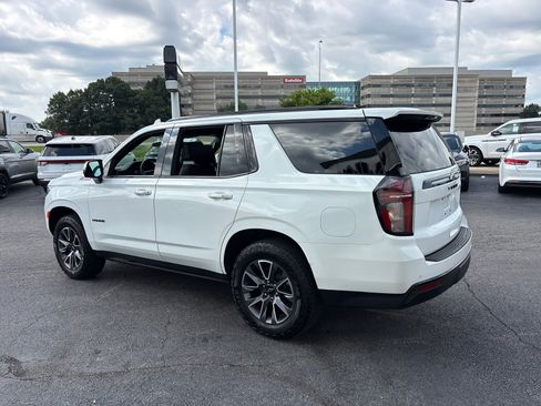 Used 2023 Chevrolet Tahoe Z71 w/ Luxury Package AWD/4WD image 5