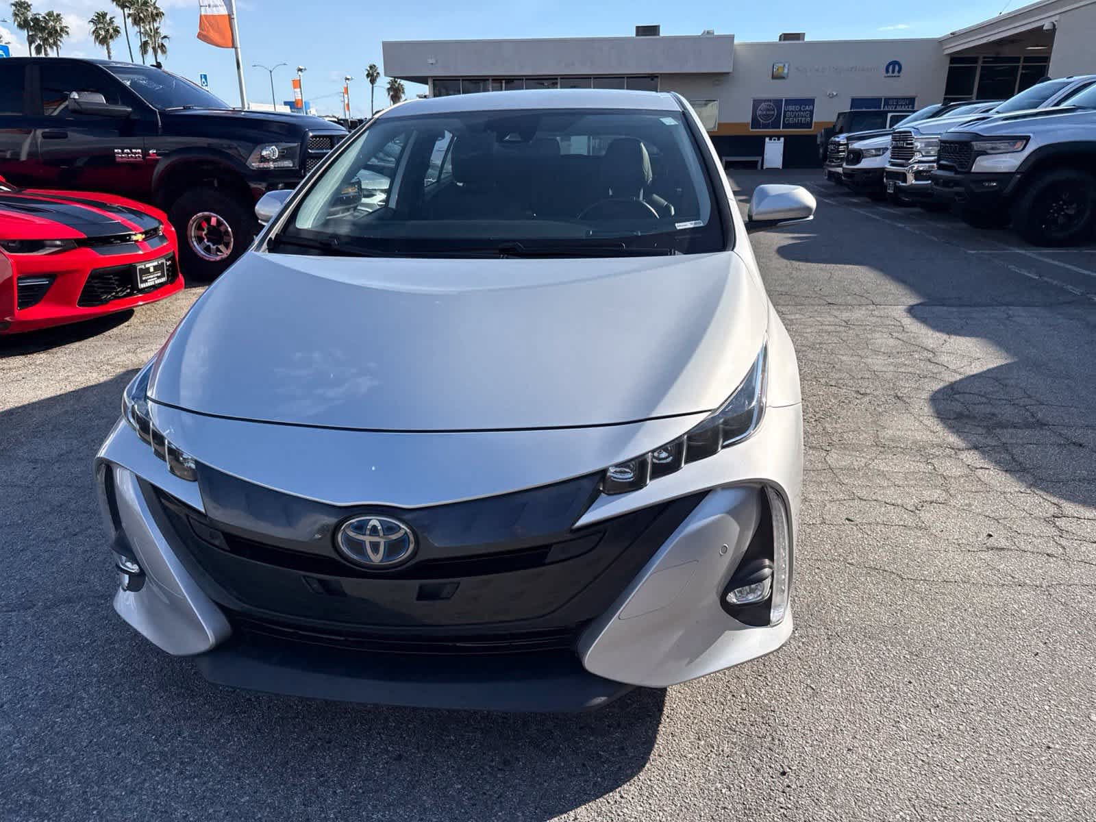 Used 2021 Toyota Prius Prime Limited FWD image 3