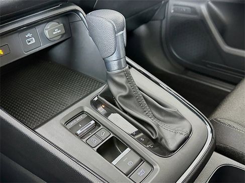 Certified 2025 Honda CR-V LX image 22