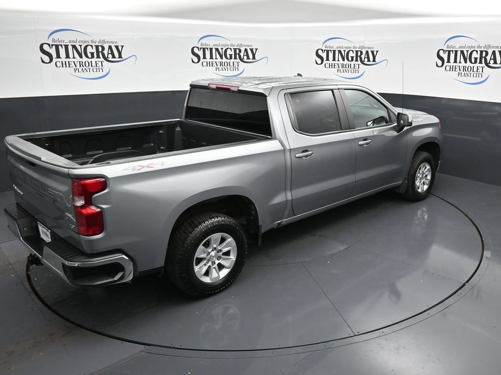 Used 2025 Chevrolet Silverado 1500 LT AWD/4WD image 24