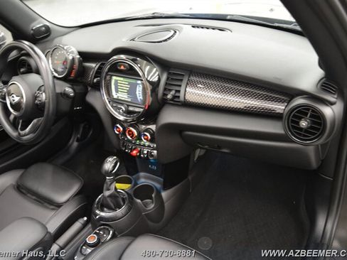 Used 2017 MINI Cooper S image 16