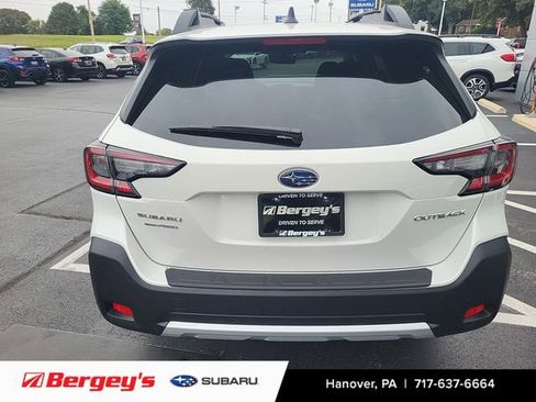 New 2025 Subaru Outback Limited image 3