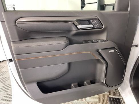 New 2026 GMC Sierra 2500 AT4 w/ AT4 Premium Plus Package AWD/4WD image 10
