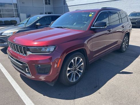 Used 2021 Jeep Grand Cherokee L Overland w/ Luxury Tech Group IV AWD/4WD image 1
