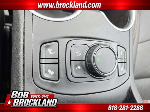 Used 2021 GMC Terrain SLT FWD image 30